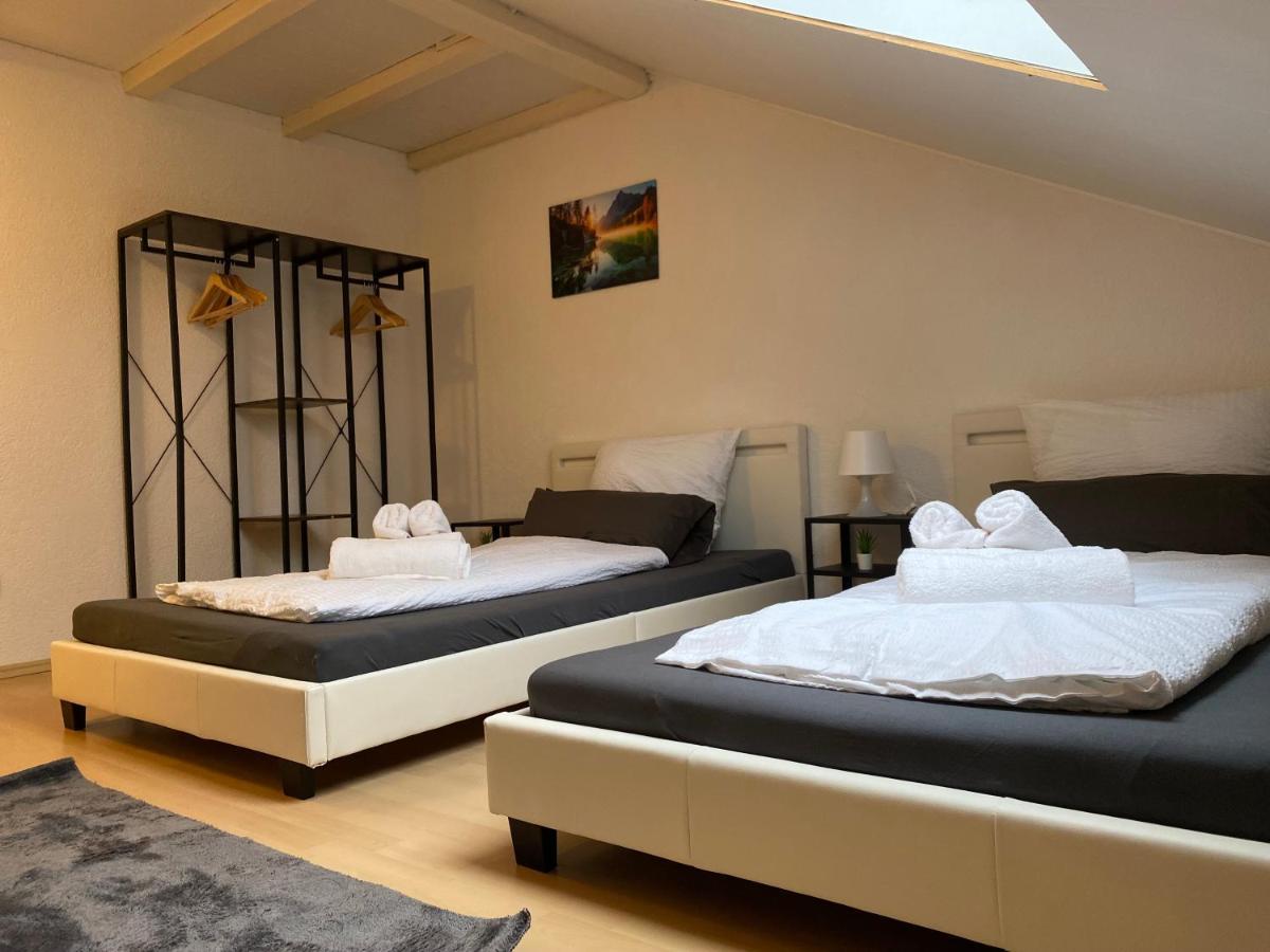 Deluxe Business Suite Mit Netflix Premium & Parkplatz, Zentral Zu Audi & Schwarz Gruppe With 2 Bedrooms บาดฟีดริชส์ฮัลล์ ภายนอก รูปภาพ