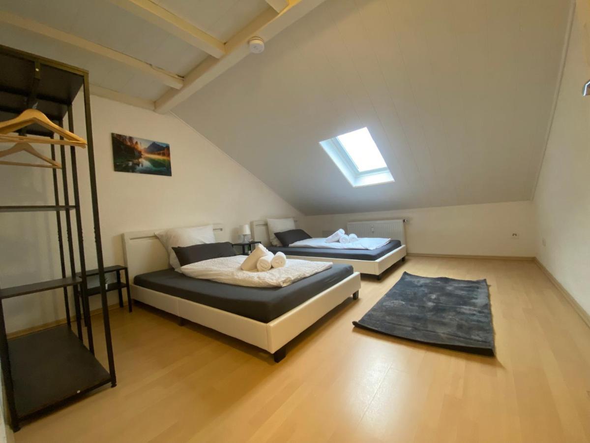 Deluxe Business Suite Mit Netflix Premium & Parkplatz, Zentral Zu Audi & Schwarz Gruppe With 2 Bedrooms บาดฟีดริชส์ฮัลล์ ภายนอก รูปภาพ