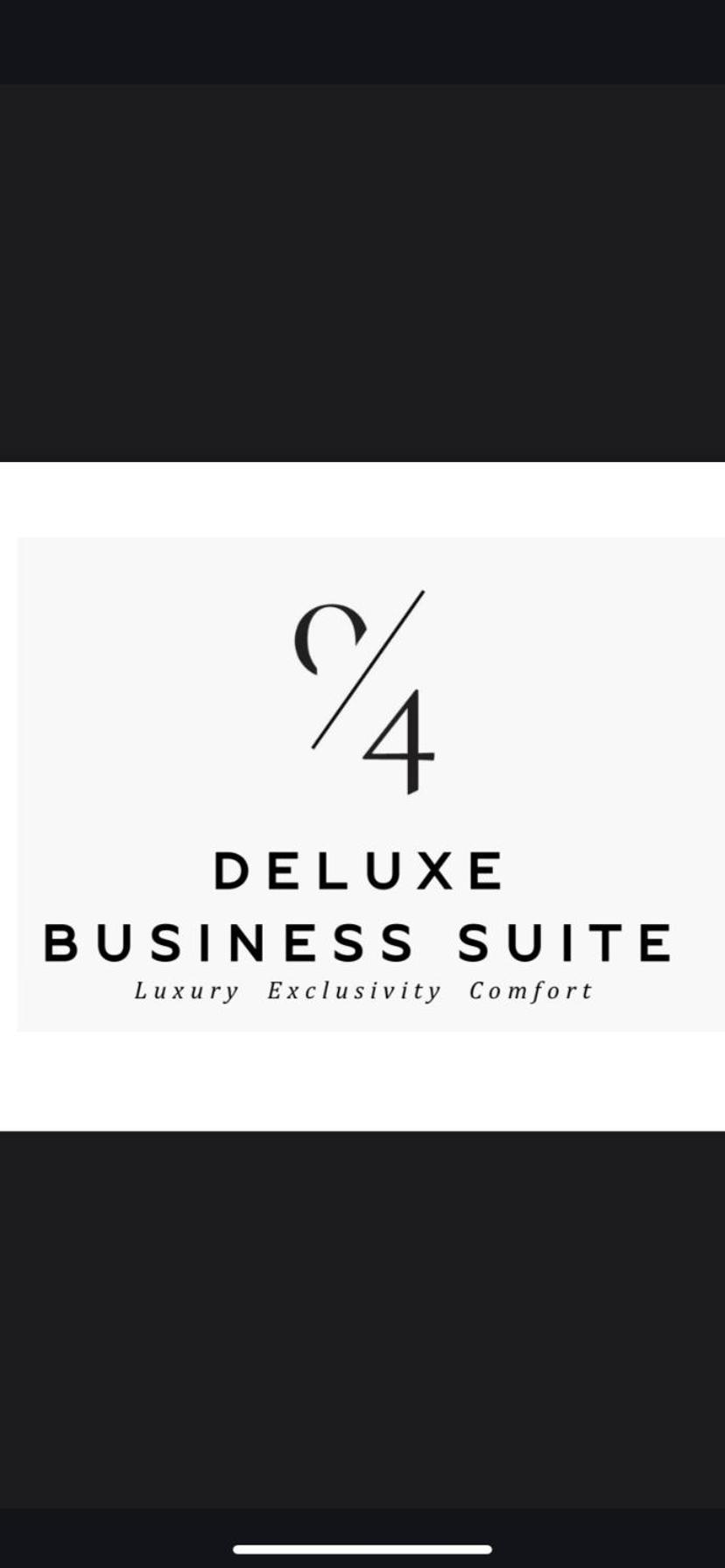 Deluxe Business Suite Mit Netflix Premium & Parkplatz, Zentral Zu Audi & Schwarz Gruppe With 2 Bedrooms บาดฟีดริชส์ฮัลล์ ภายนอก รูปภาพ